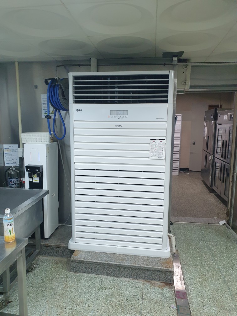 1948697120_0HeavCRL_43a5d7a9cfcebd28a5dc8f1f1da3a435146d056c.jpg 이미지크게보기