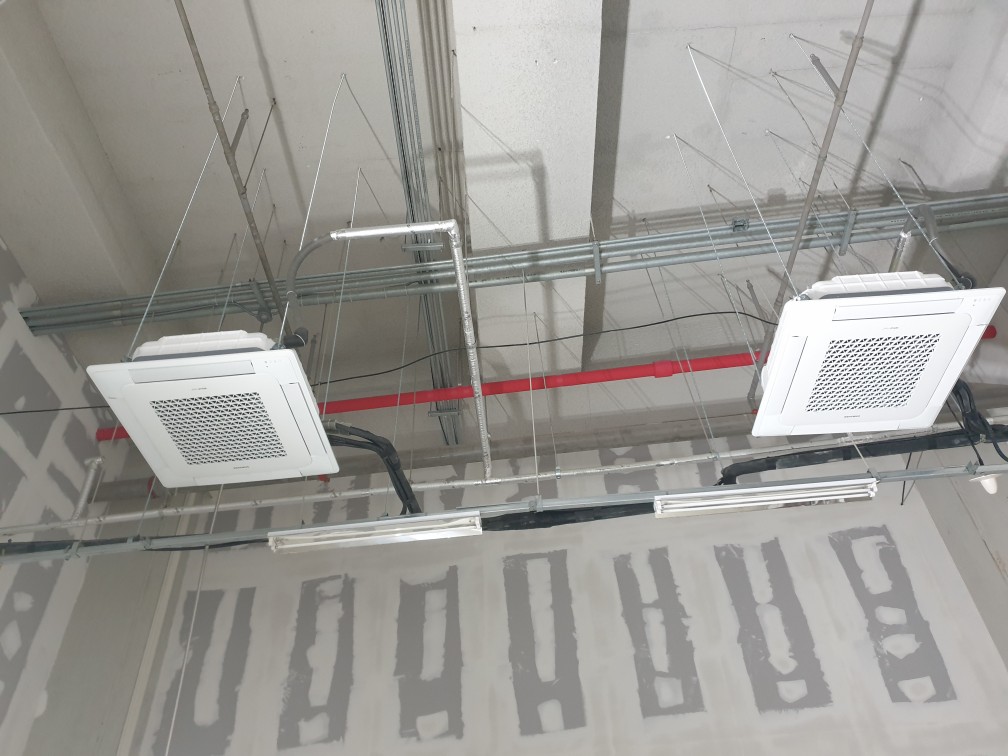 1948697120_8YwDKJ9A_6eeb8eceed83dafb8d532a552ede3249b6721a65.jpg 이미지크게보기