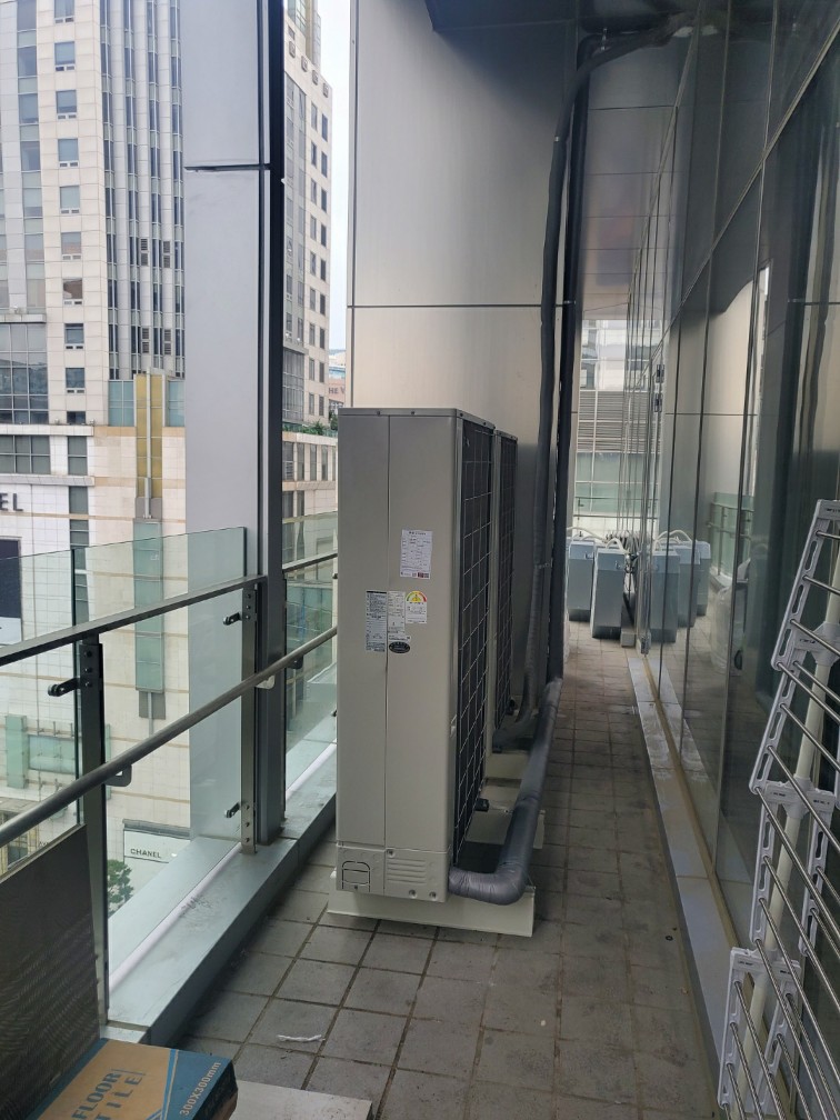 1948697120_PfpA50Z1_f4b41d600a6e6404fc82aba3d70bd60cbca84917.jpg 이미지크게보기