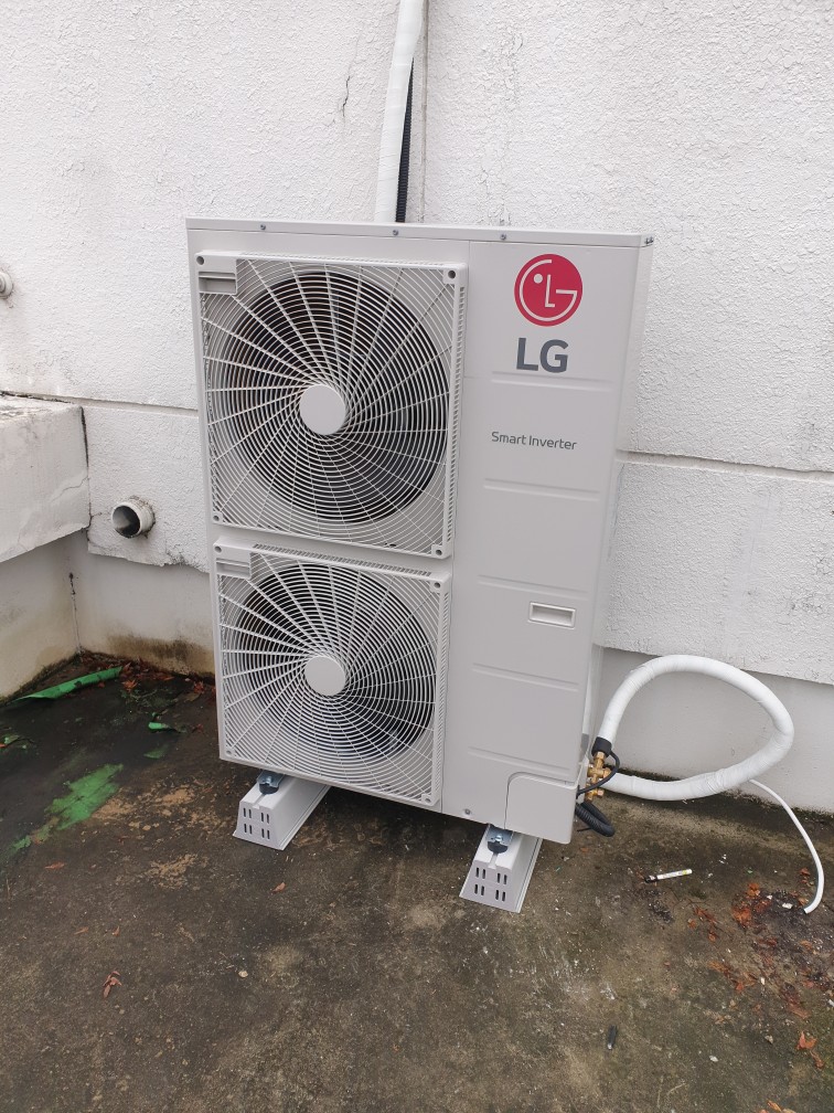 1948697120_SwyehEaY_b071c7004fe9dded8226617aa3f49f00064d1ee2.jpg 이미지크게보기