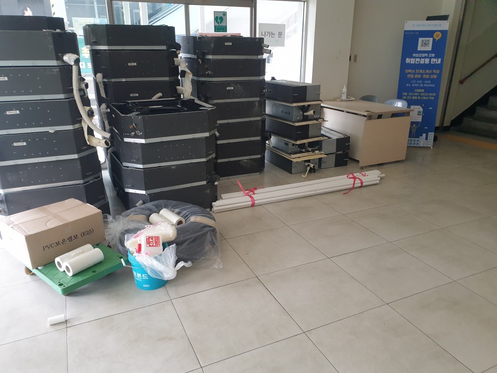 1948697120_meYA8ksC_f0ef6d7d850b389558b4f2741b8013cd1b816619.jpg 이미지크게보기